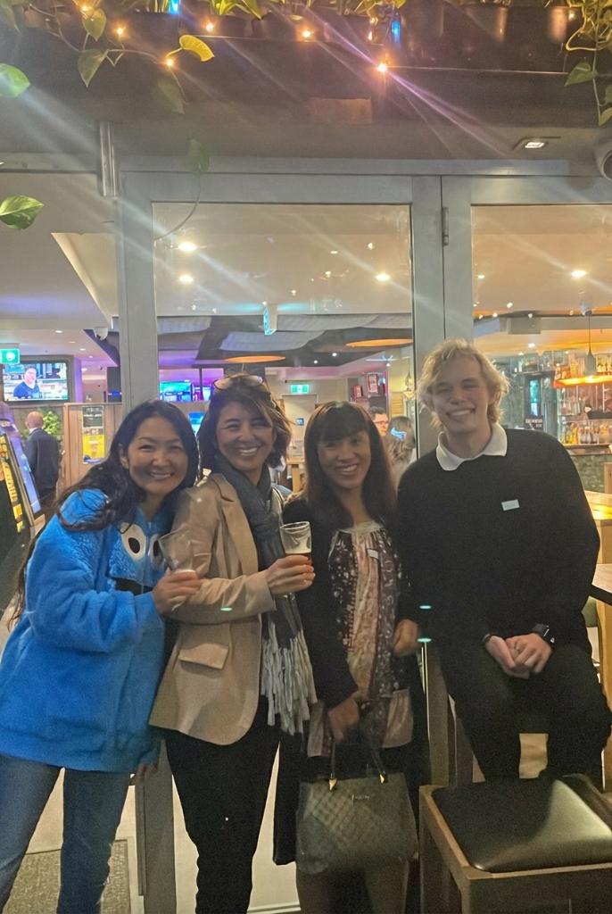 Lounge Asia Happy Members