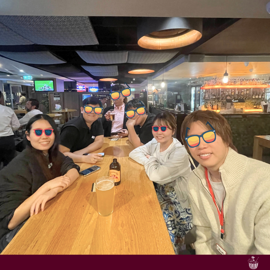 Guests enjoying a Lounge Asia international meetup